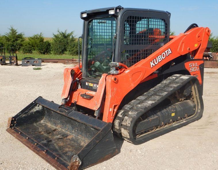 2015 Kubota SVL90-2 skid steer